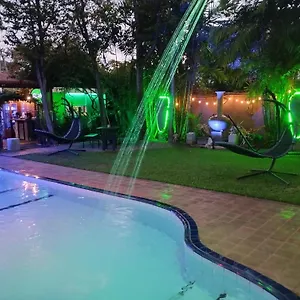 Palms Отель типа 